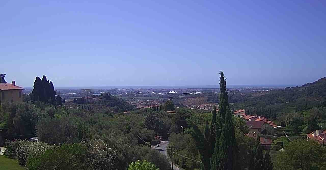 immagine della webcam nei dintorni di Forte dei Marmi: webcam Massarosa